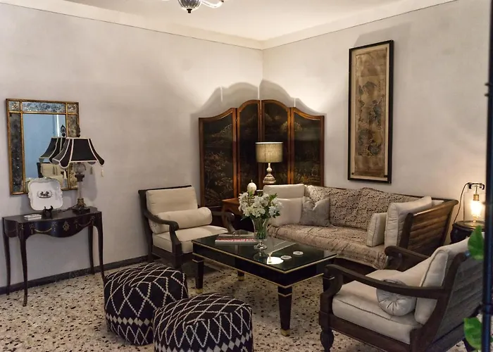 Casa Ella 4*